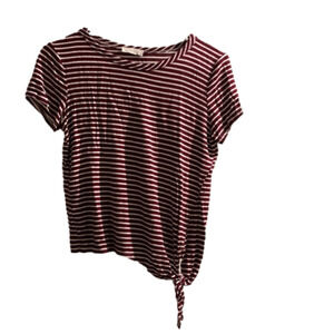 Olivia Rae side tie t-shirt